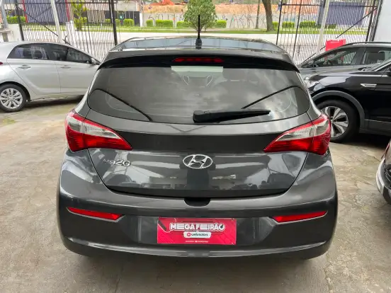 HYUNDAI-HB20-2016