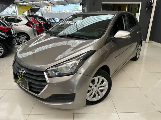 HYUNDAI HB20 1.0 COMFORT PLUS 12V FLEX 4P MANUAL