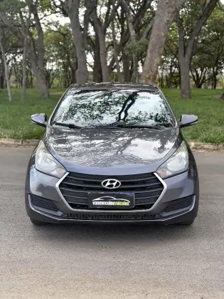 HYUNDAI HB20 1.0 COMFORT PLUS 12V FLEX 4P MANUAL