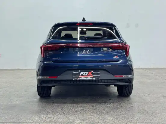 HYUNDAI-HB20-2023