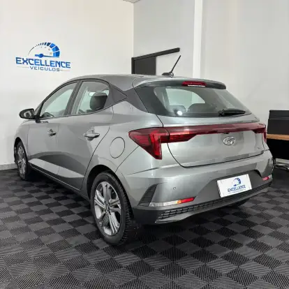 HYUNDAI-HB20-2024