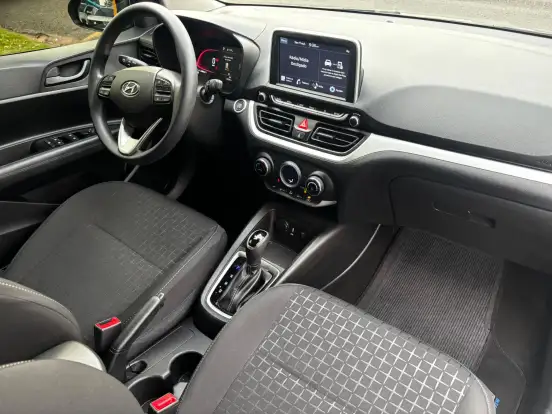 HYUNDAI-HB20-2025
