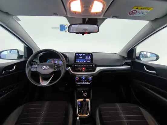HYUNDAI-HB20-2022