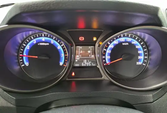 HYUNDAI-HB20-2019
