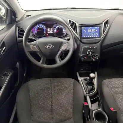 HYUNDAI-HB20-2019
