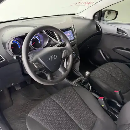HYUNDAI-HB20-2019