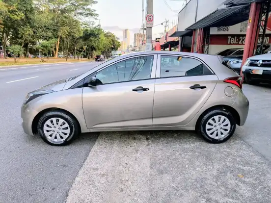 HYUNDAI-HB20-1.0 UNIQUE 12V FLEX 4P MANUAL HYUNDAI-HB20-2018