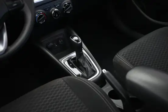 HYUNDAI-HB20-2021