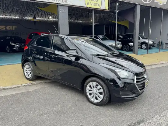 HYUNDAI-HB20-2017