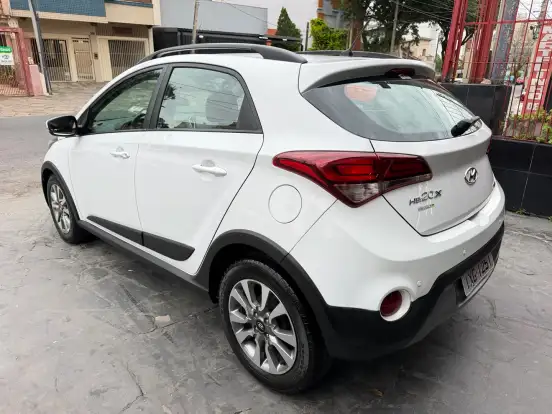 HYUNDAI-HB20-2016