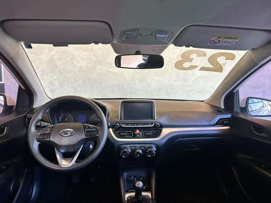 HYUNDAI-HB20-2022
