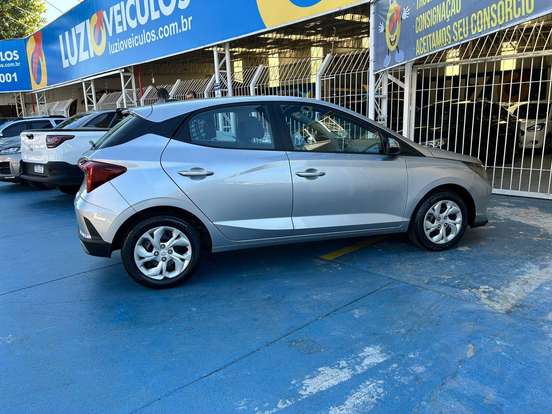 HYUNDAI-HB20-1.0 12V FLEX COMFORT PLUS MANUAL HYUNDAI-HB20-2025