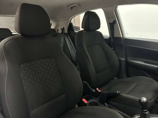 HYUNDAI-HB20-2024