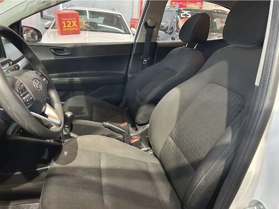HYUNDAI-HB20-2024