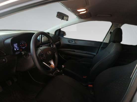 HYUNDAI-HB20-2025