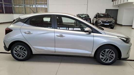 HYUNDAI-HB20-2025