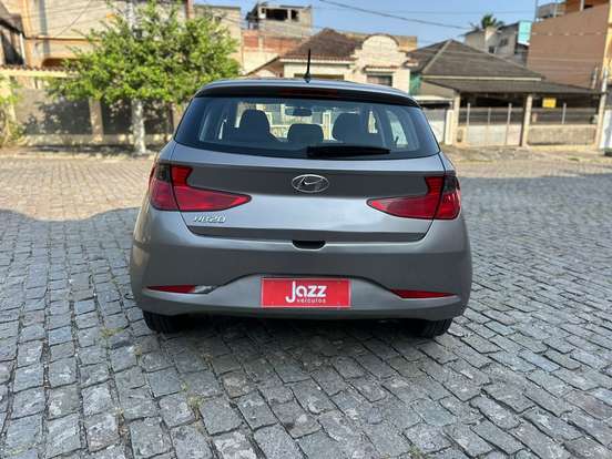 HYUNDAI-HB20-2022
