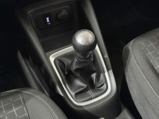 HYUNDAI-HB20-2022
