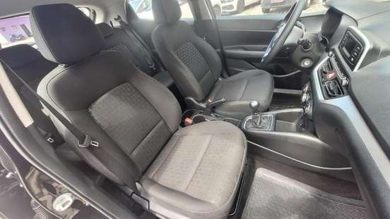 HYUNDAI-HB20-2024