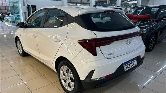 HYUNDAI-HB20-2024