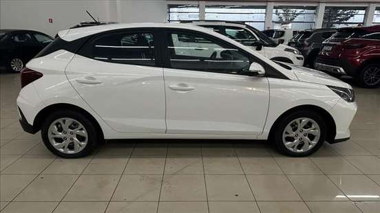 HYUNDAI-HB20-2024