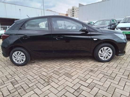 HYUNDAI-HB20-2023