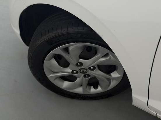HYUNDAI-HB20-2022