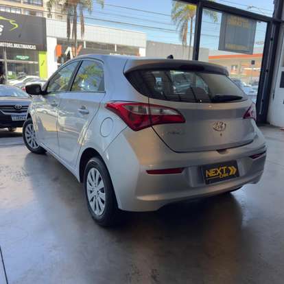 HYUNDAI-HB20-2016