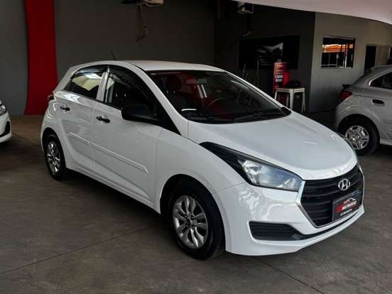 HYUNDAI-HB20-1.0 COMFORT 12V FLEX 4P MANUAL HYUNDAI-HB20-2017