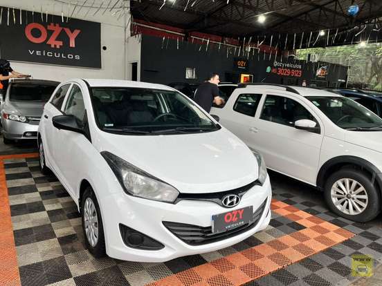 HYUNDAI-HB20-1.0 COMFORT 12V FLEX 4P MANUAL HYUNDAI-HB20-2013