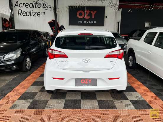 HYUNDAI-HB20-1.0 COMFORT 12V FLEX 4P MANUAL HYUNDAI-HB20-2013