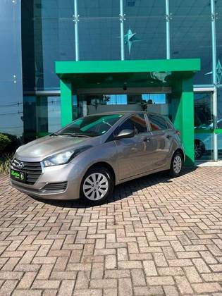 HYUNDAI HB20 1.0 COMFORT 12V FLEX 4P MANUAL