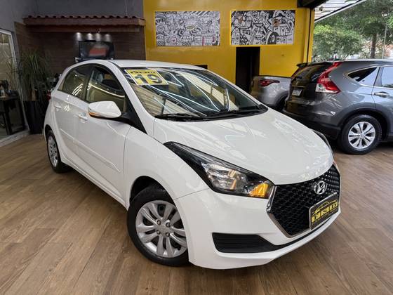 HYUNDAI HB20 1.0 COMFORT 12V FLEX 4P MANUAL