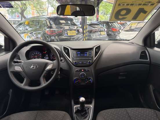 HYUNDAI-HB20-1.0 COMFORT 12V FLEX 4P MANUAL HYUNDAI-HB20-2018
