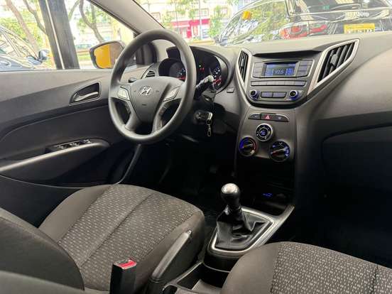 HYUNDAI-HB20-2018