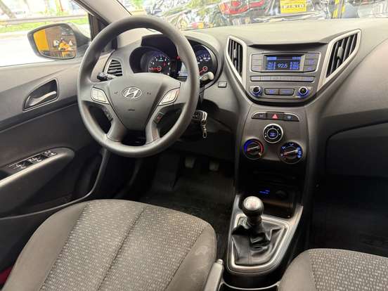 HYUNDAI-HB20-2018