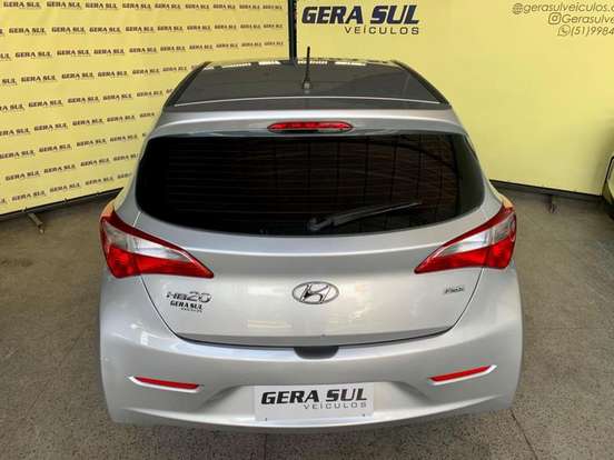 HYUNDAI-HB20-2015