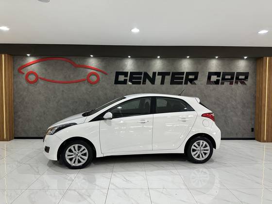 HYUNDAI HB20 1.0 COMFORT PLUS 12V FLEX 4P MANUAL