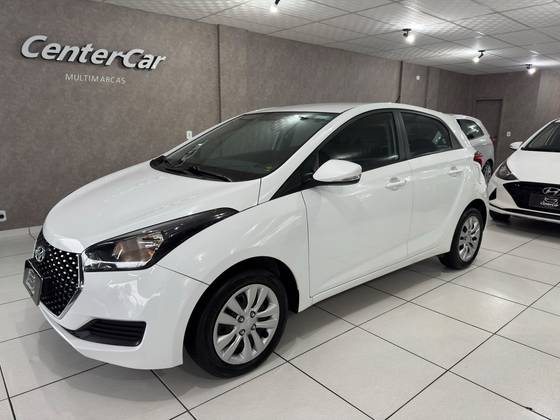 HYUNDAI HB20 1.0 COMFORT PLUS 12V FLEX 4P MANUAL