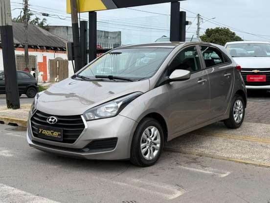 HYUNDAI-HB20-2016