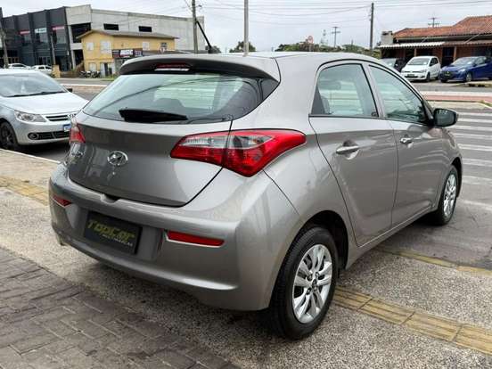 HYUNDAI-HB20-1.0 COMFORT STYLE 12V FLEX 4P MANUAL HYUNDAI-HB20-2016