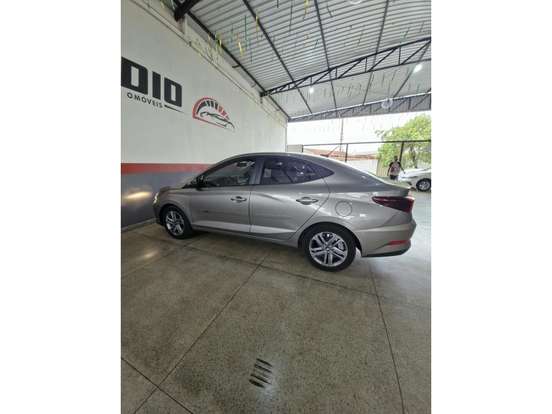 HYUNDAI-HB20-2024
