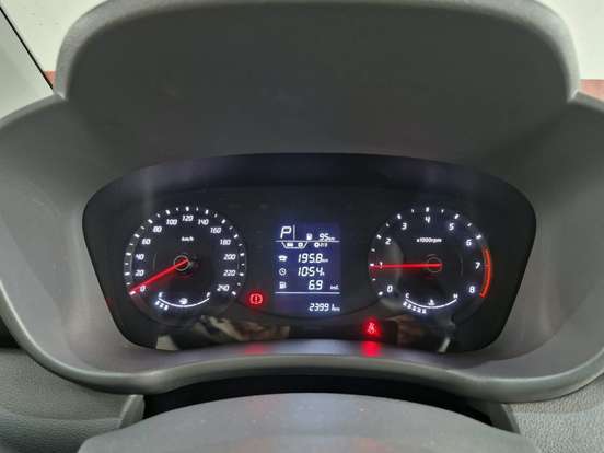 HYUNDAI-HB20-2024
