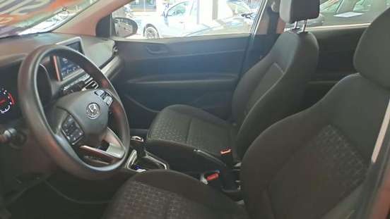 HYUNDAI-HB20-2024