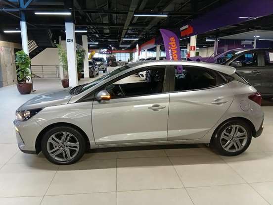 HYUNDAI-HB20-2024
