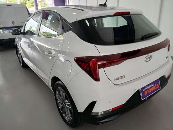 HYUNDAI-HB20-2025