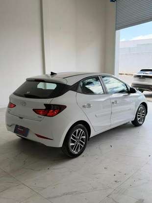 HYUNDAI-HB20-2021