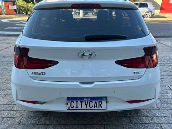 HYUNDAI-HB20-2020