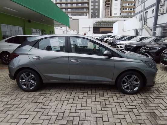 HYUNDAI-HB20-2025