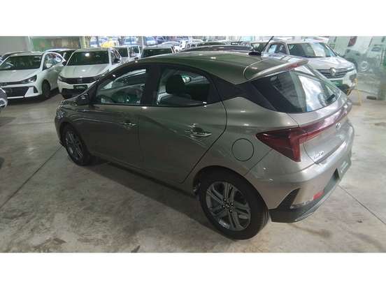 HYUNDAI-HB20-2025